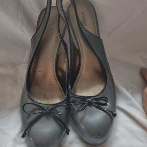Preview gray high heel shoes Size 11M